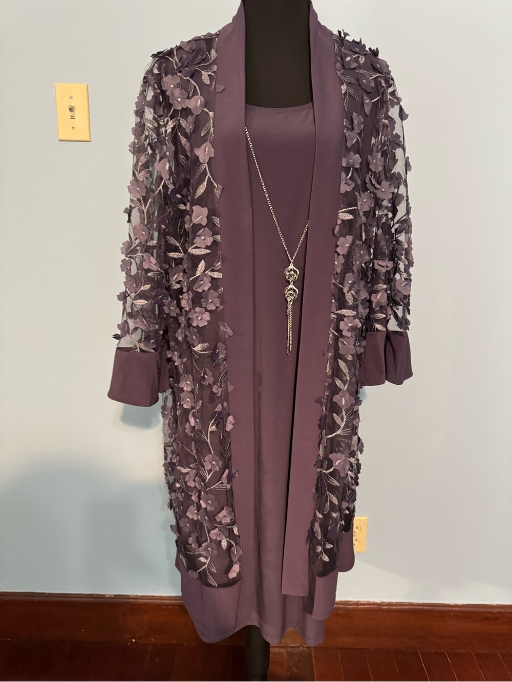 R&M Richards Lavender Purple Floral Appliqué Long Sleeve Dress